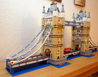 Lego 10214 Tower Bridge 03